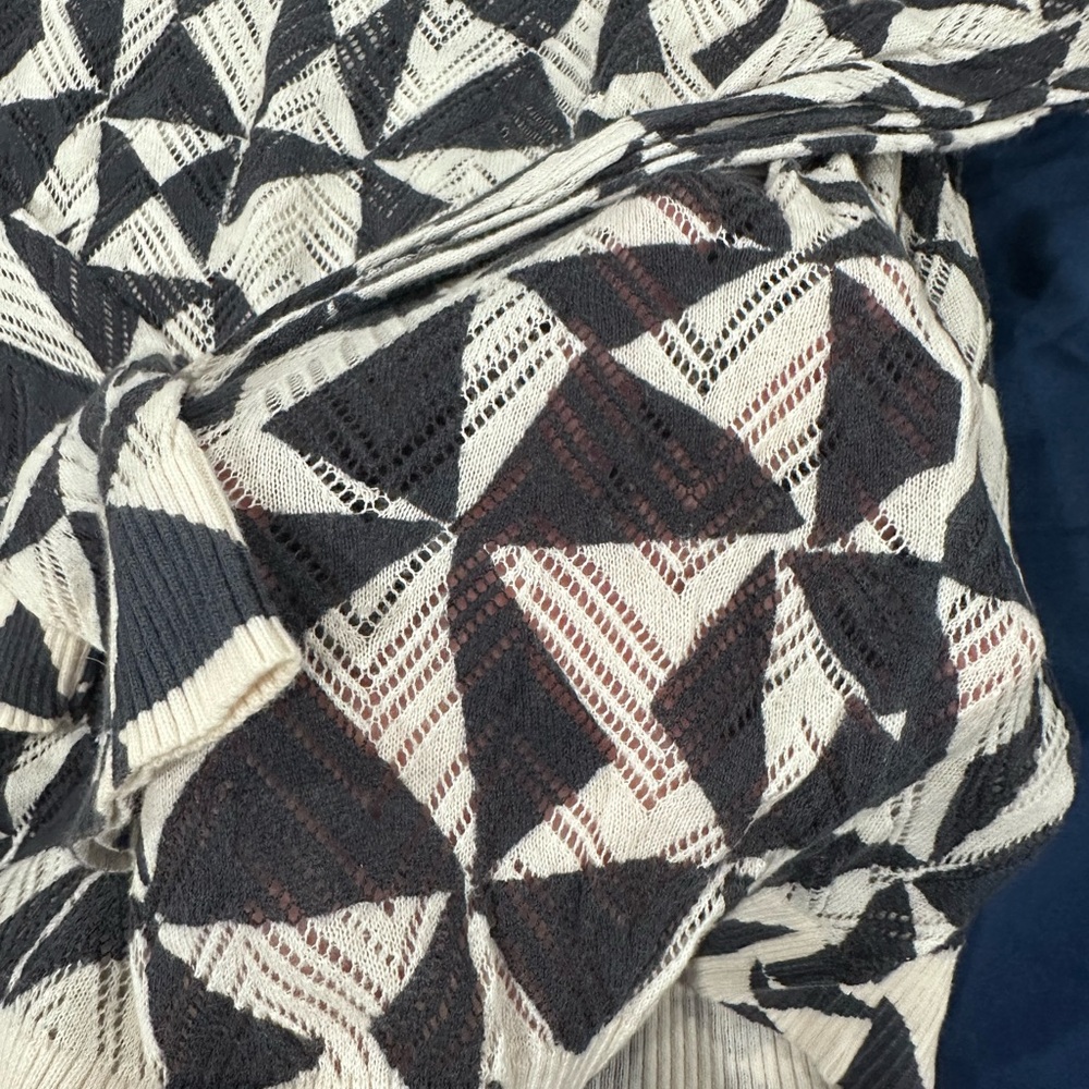 Loft Monochrome Triangle Pattern Sweater - image 2